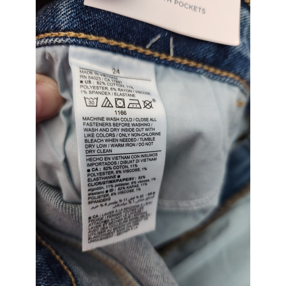 Old Navy Higher High-Rise Flare Jeans Plus Sz 24 Blue Denim Boho Festival NWT - Picture 10 of 13